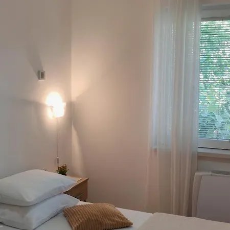 Dusica Tekija - Djerdap National Park Apartment