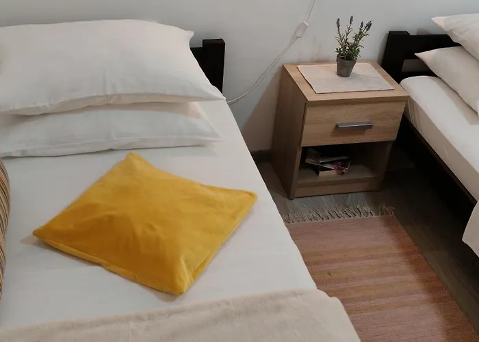 Dusica Tekija - Djerdap National Park Tekija (Bor)