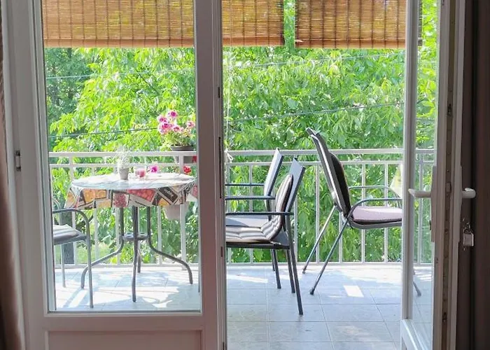 Dusica Tekija - Djerdap National Park * Tekija (Bor)