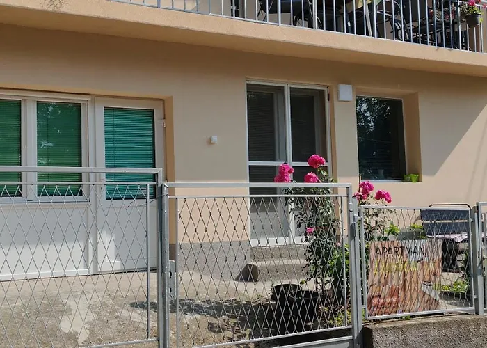 Dusica Tekija - Djerdap National Park Lejlighed *